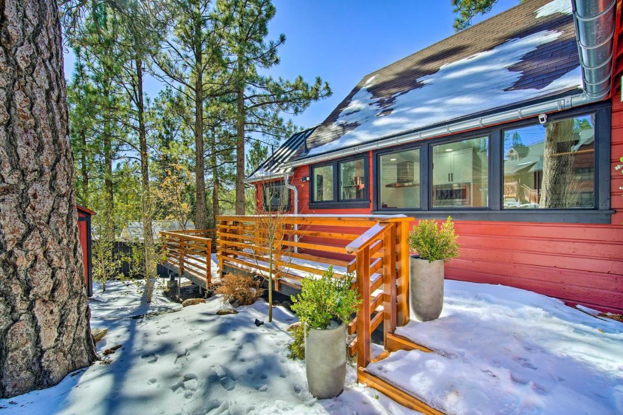 Chic Getaway With Hot Tub Walk To Big Bear Lake! Villa Exterior photo